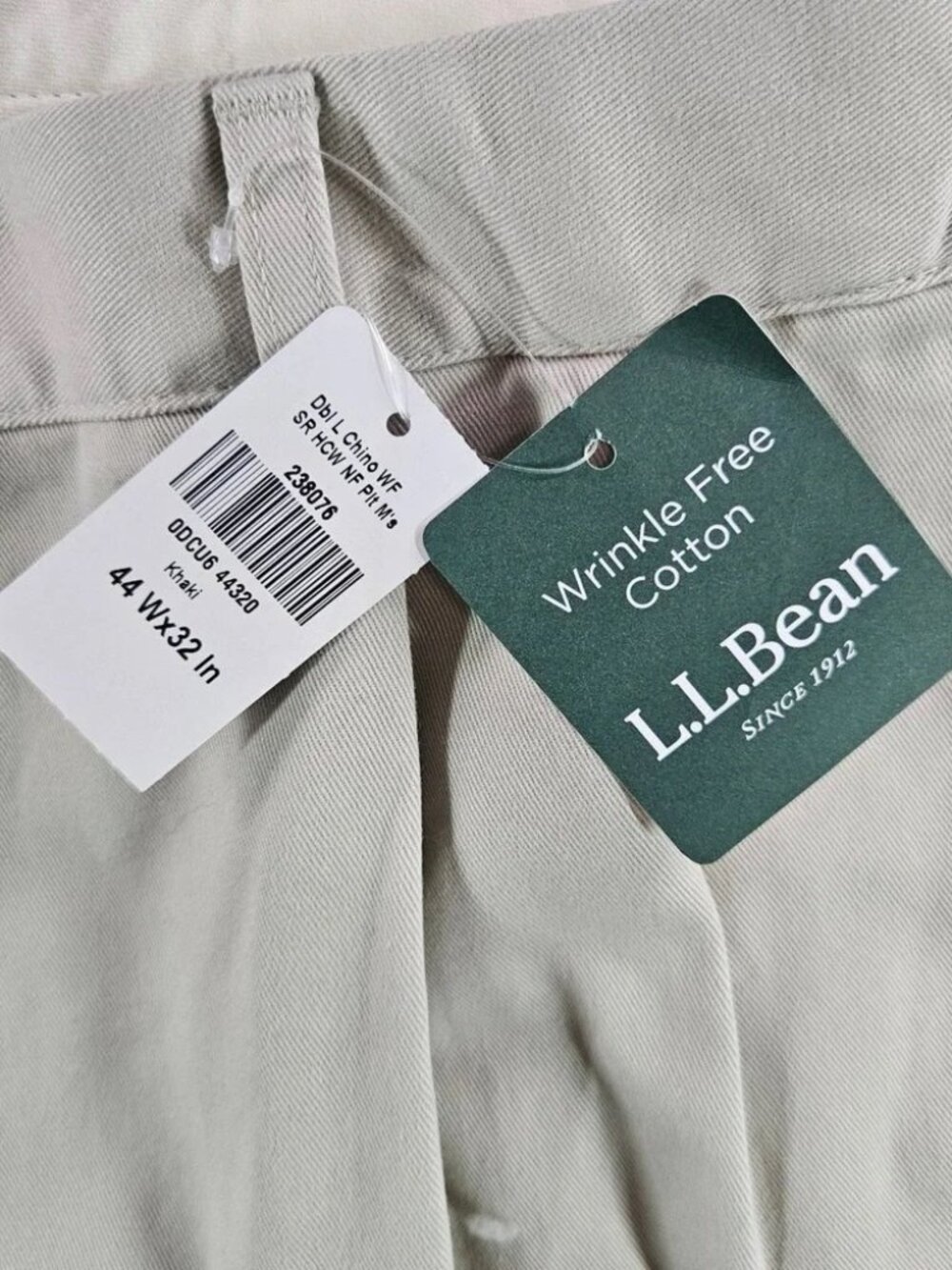 NWT Men's 44 LIGHT BEIGE L.L. Bean Chinos Pant - Inseam: 32" - Picture 3 of 8